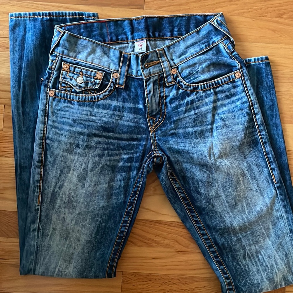 BRAND NEW, worn once for 5 hours. W28. Orange stitching